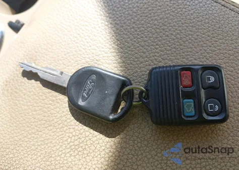 2006 Ford Explorer Limited from USA, damaged, VIN 1FMEU75806UB43545